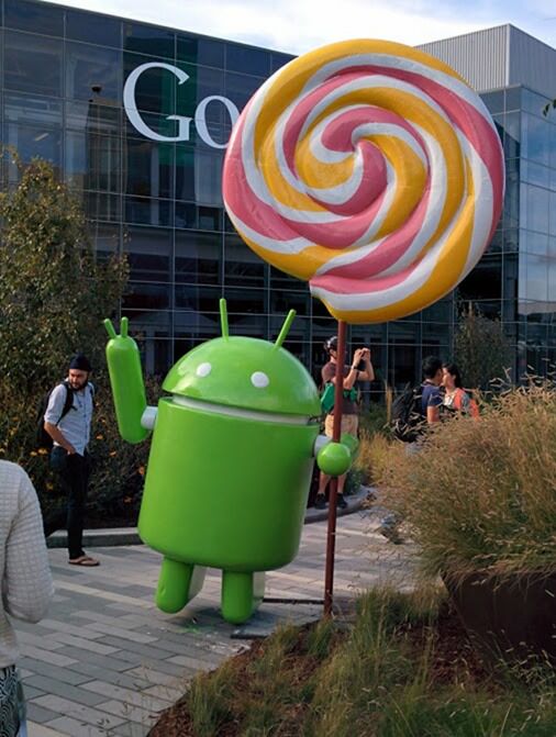 Android Lollipop Lawn Statue