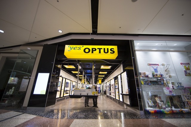 Entry to the new Optus Hornsby store