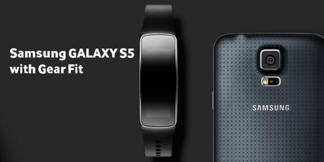 Galaxy S5 with Gear Fit Vodafone