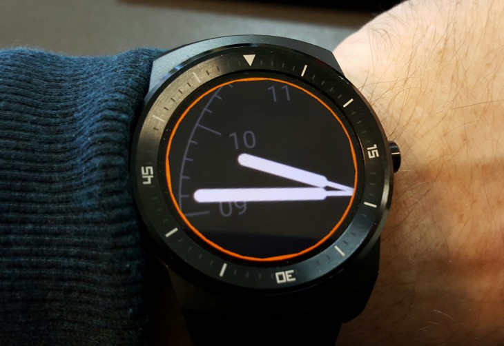 Android Wear screen magnification - watch face
