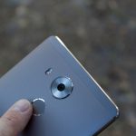 huawei-mate-8-fingerprint-finger