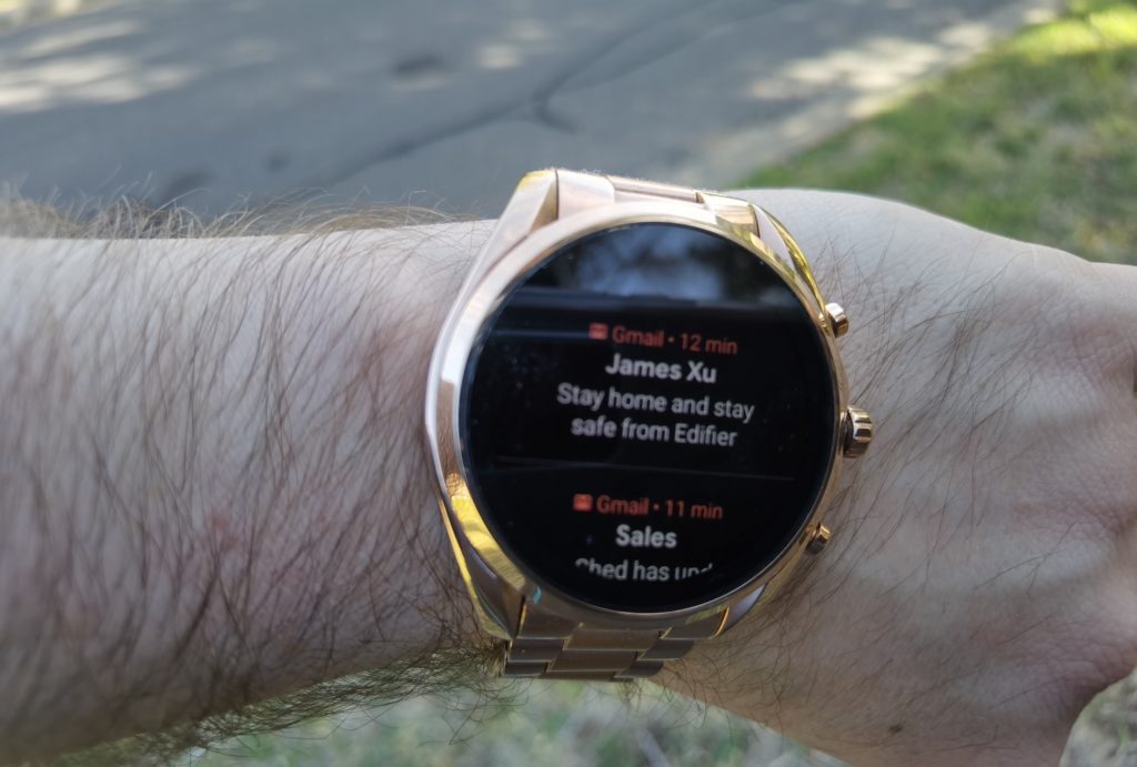 michael kors bradshaw smartwatch battery life