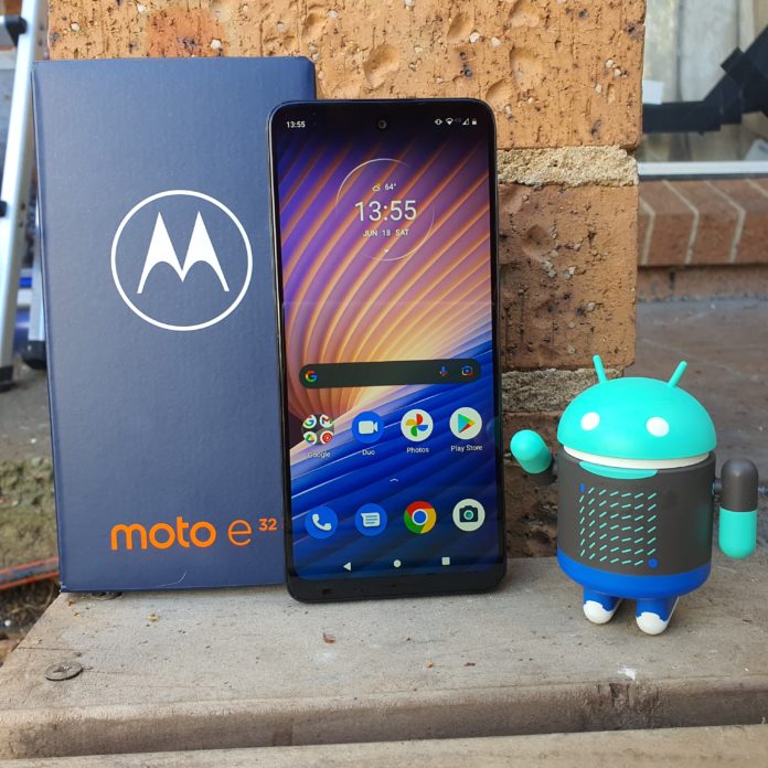 Ausdroid Reviews: Motorola E32 – basic but still offering good value