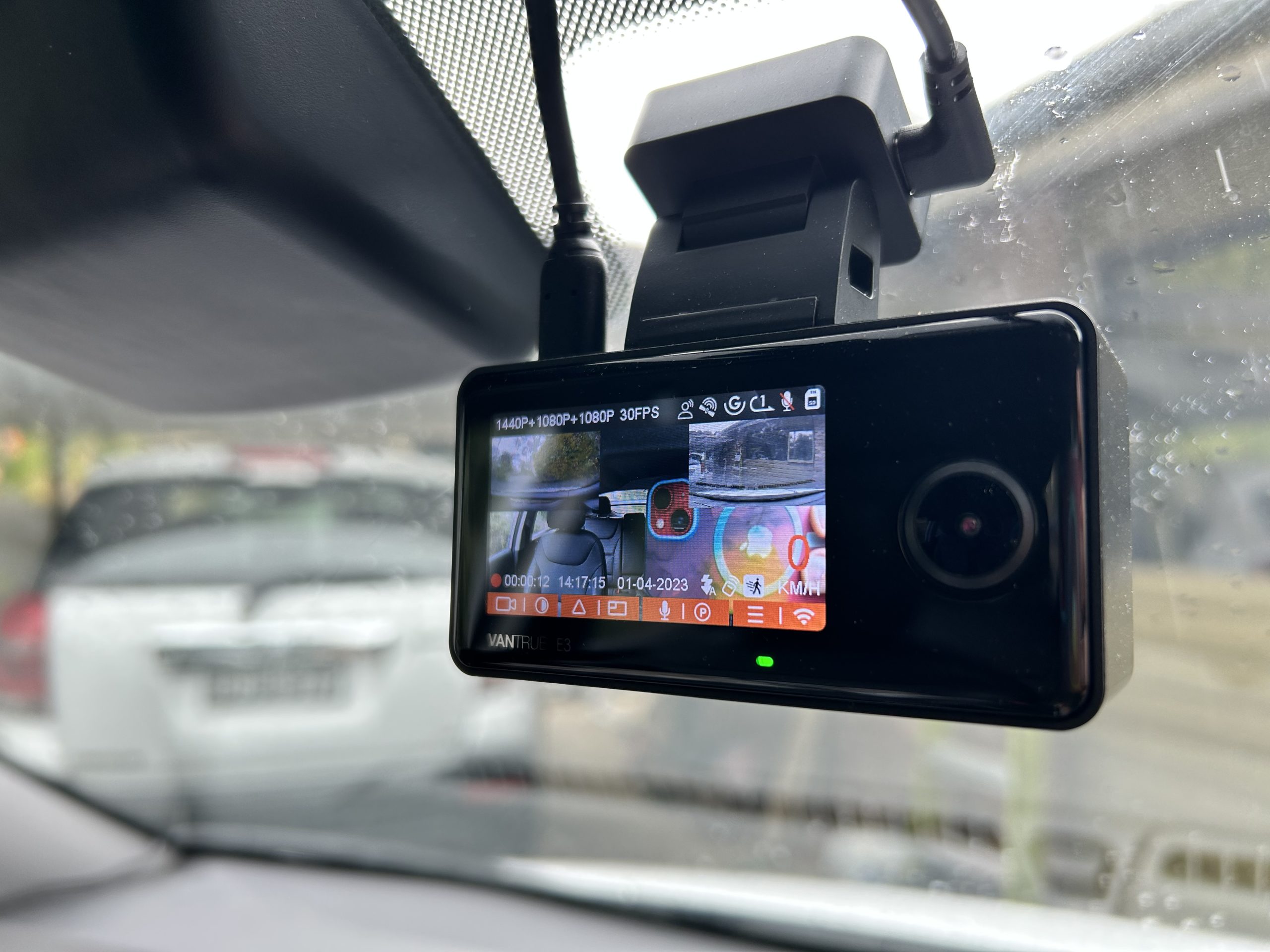 Vantrue Element 3 (E3) Compact 3-Channel Dash Cam for Front, Inside and  Rear Recording